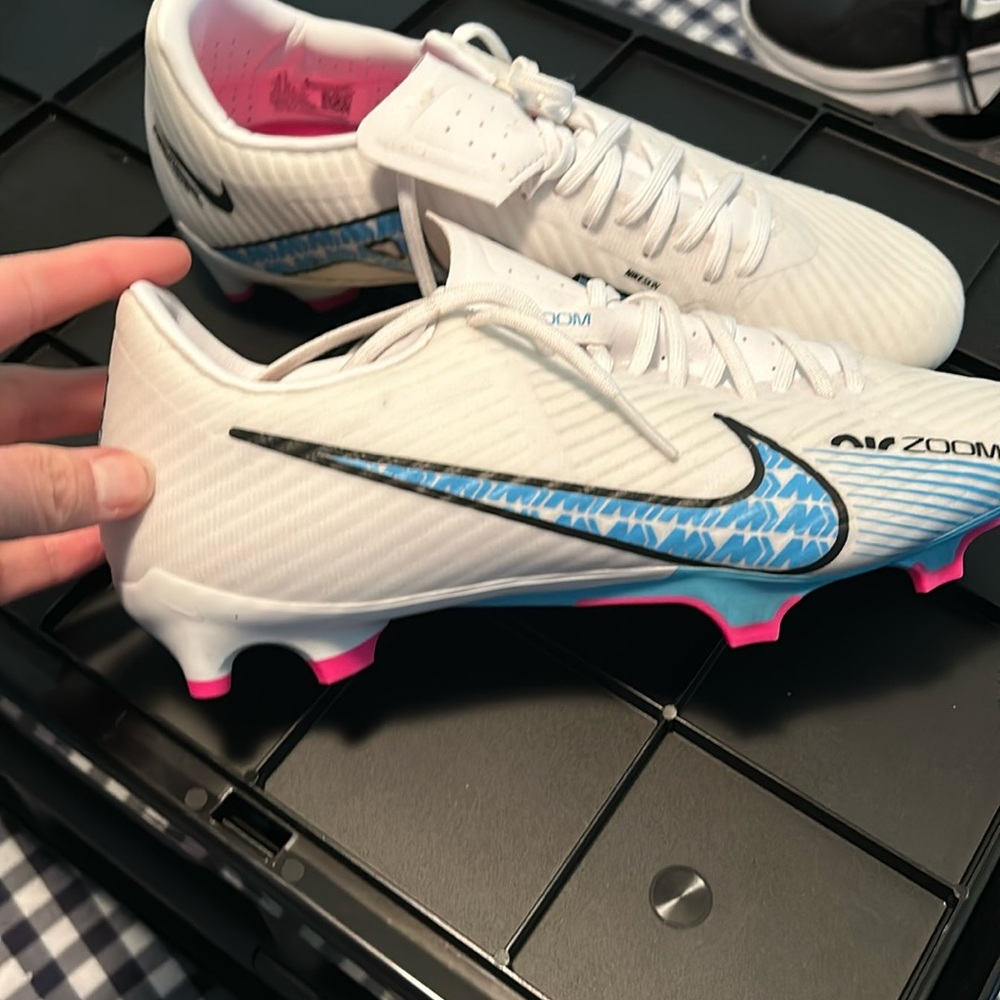 Nike Air cleats
